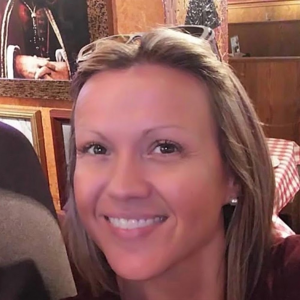 Meet your Posher, Kelli